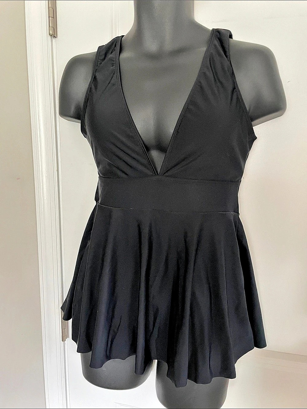 Black One-Piece Skirted Swimsuit Size Large